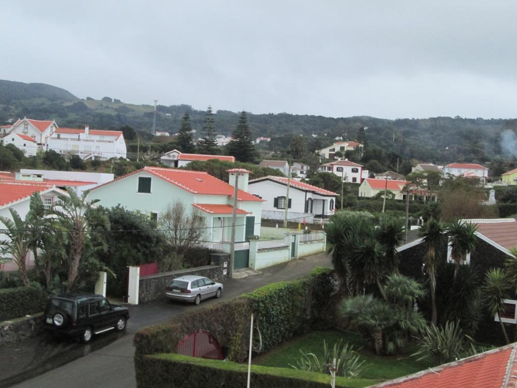 Vivenda "Porto De Abrigo" Villa Biscoitos  Ngoại thất bức ảnh